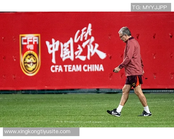 加图索现场观战亚特兰大对米兰考察多名球员表现分析